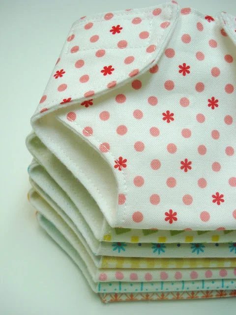 Get creative and crafty with gifts this year. All toys don't have to come from a store. Here are 20 Kid-Pleasing Handmade Stocking Stuffers - Tipsaholic, #stockingstuffers, #Handma