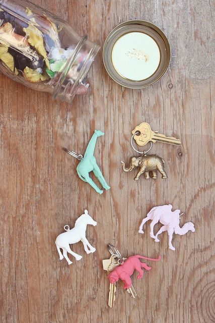 Get creative and crafty with gifts this year. All toys don't have to come from a store. Here are 20 Kid-Pleasing Handmade Stocking Stuffers - Tipsaholic, #stockingstuffers, #Handma