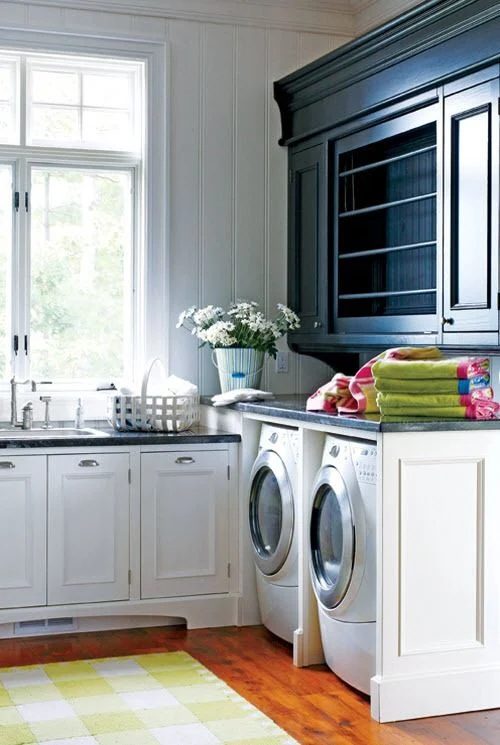 Laundry with built in wrapping station above featured on Bekob.com