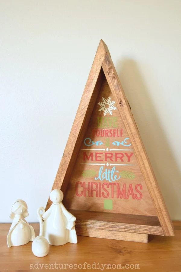 Rachel Diymom Wooden Triangle Christmas Tree
