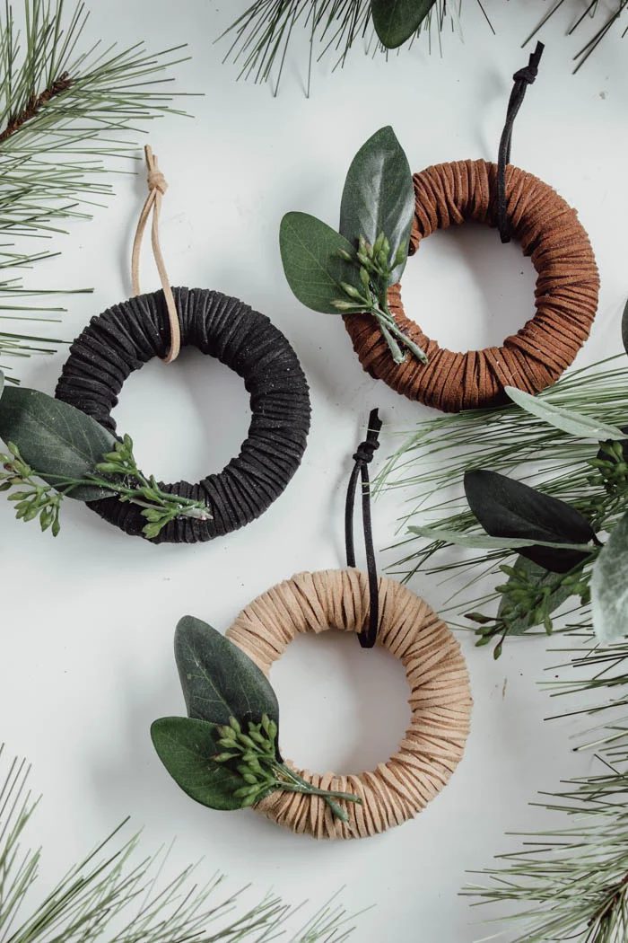 Lindi Love Create Celebrate Handmade Mini Wreath Ornaments 4