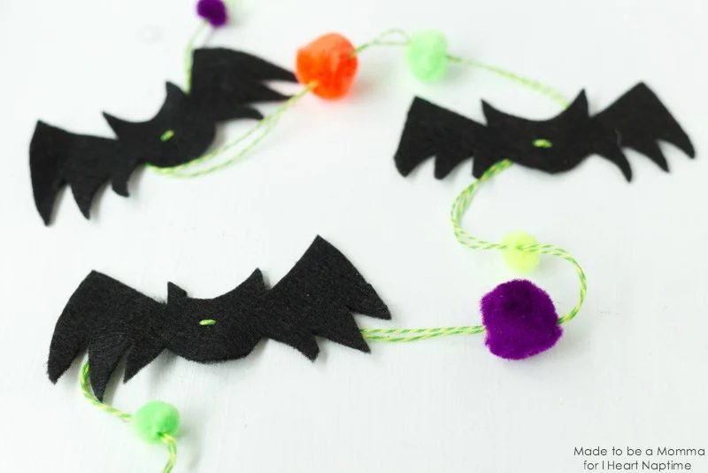 25+ Spooktacular Handmade Halloween Garlands