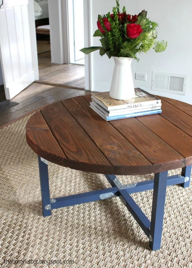 2x2 Projects, Round Coffee Table That's My Letter