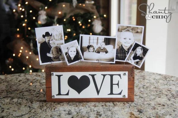 Handmade a sentimental one-of-a-kind gift with these options featured on Bekob.