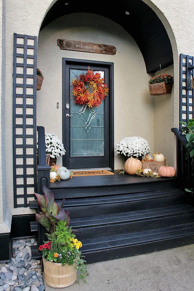 Transition From A Halloween Porch To A Thanksgiving Porch With A Few direct Changes 22 Festive Thanksgiving Porches Featured On Bekob Com
