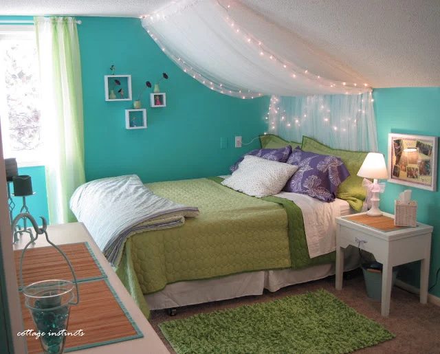 tulle-lights-canopy-cottage-instincts