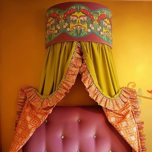 crown-cornice-posh-tots