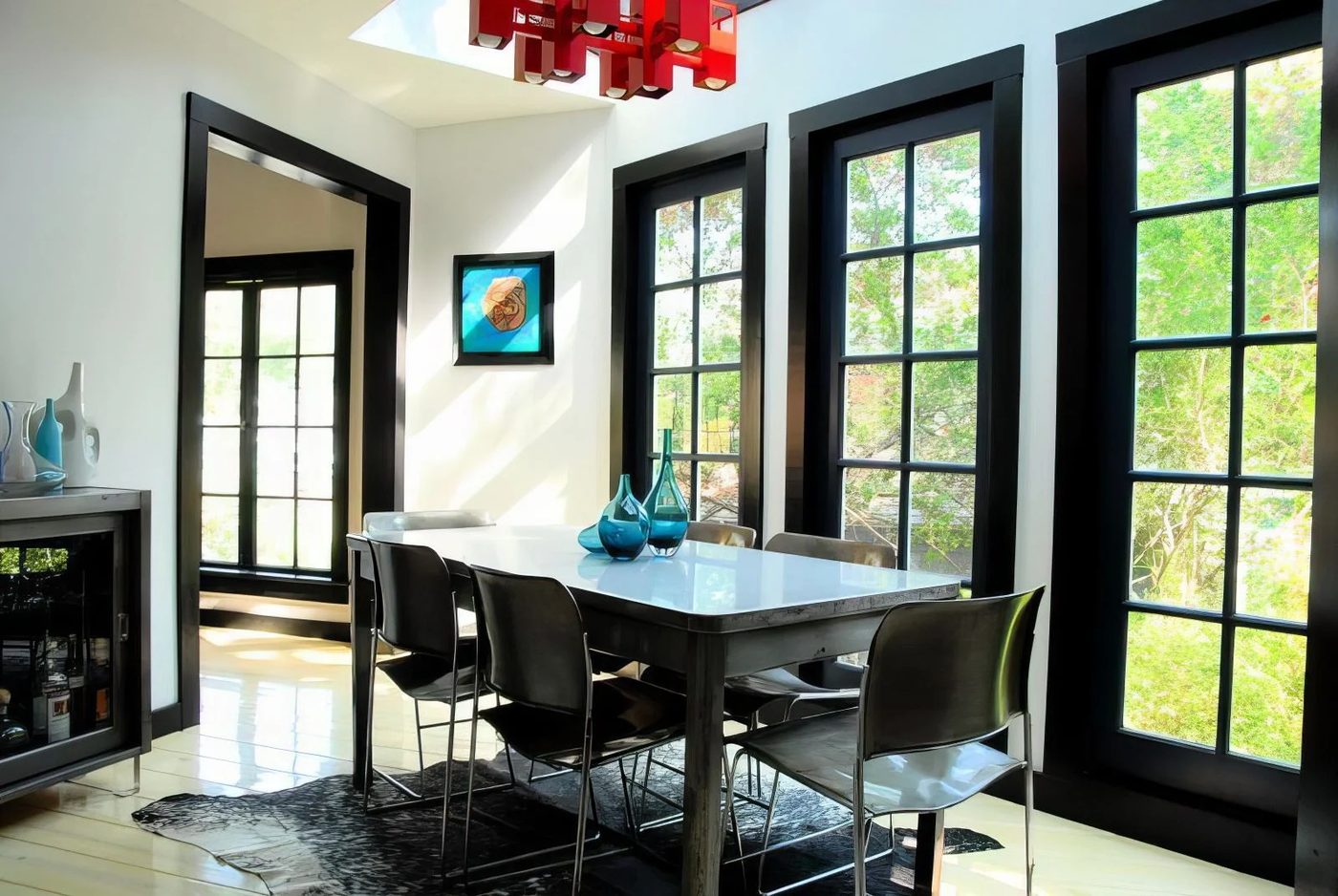 8 Black Trim Windows And Doors In Dining Room 110501