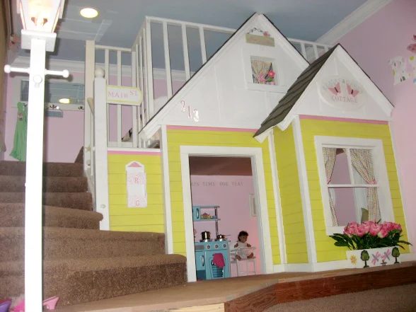 Kids playhouse