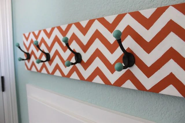 Chevron stripe coat rack