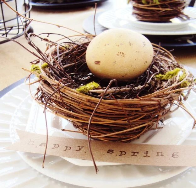 Tea Stained Easter Eggs