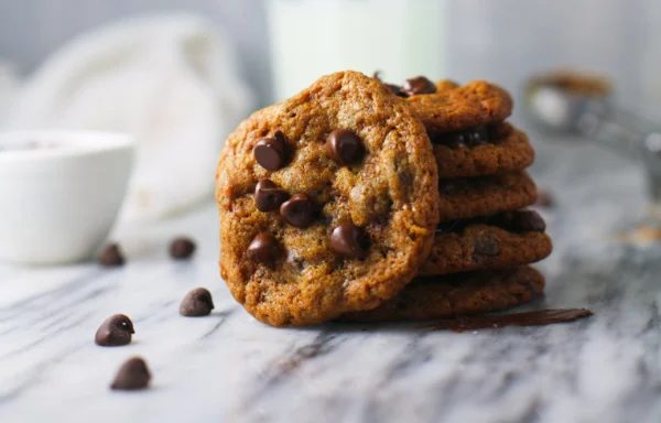Vegan Chocolate Chip Cookies - clearly straightforward recipe and with ingredients you already have on hand. Learn how to make vegan cookies that are incredibly delicious.