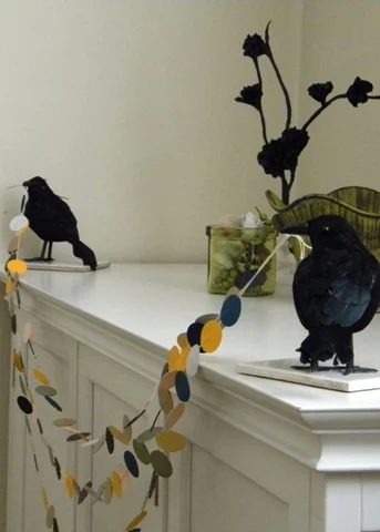 Halloween Crow Mantel Garland Holder | Handmade Halloween Decoration options
