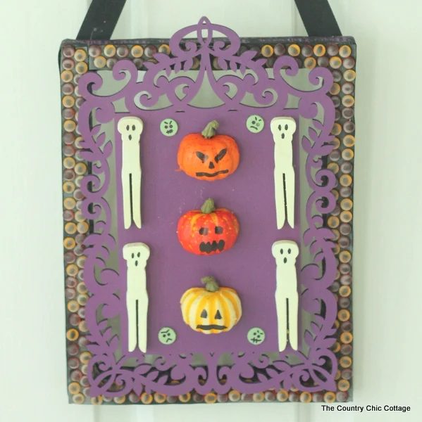 Glow in the Dark Halloween Wreath