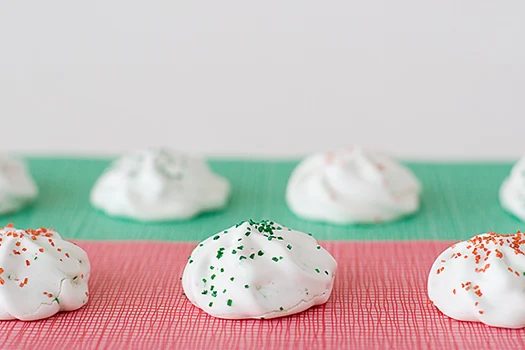 25 Delicious Holiday Cookie Recipes