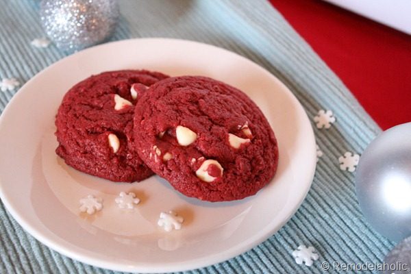 foodieaholic-Red-Velvet-Cookies-Bekob