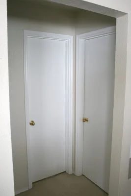 painting-interior-doors-black-before-and-after (1)