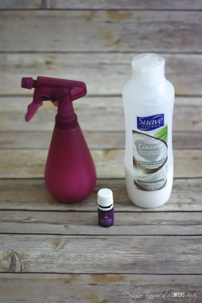 Skip the chemicals, high prices and tons of bottles, and make your own Handmade hair care products instead! It's easier than you think. Here are 25 we love! 25 Handmade Hair Care P