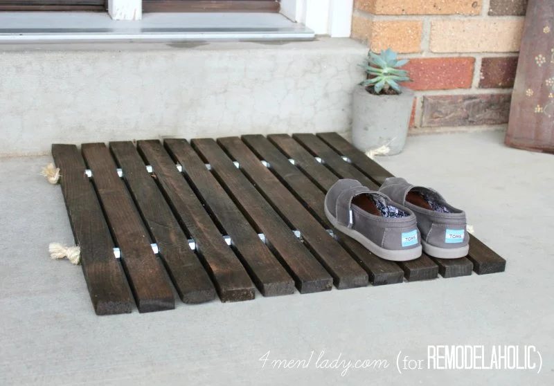 Wood Stake Doormat