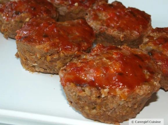 Freezer meals are so convenient to have on hand for busy days and late nights! Try these straightforward 25 Paleo freezer recipes that are both healthy and delicious. 25 straightfo
