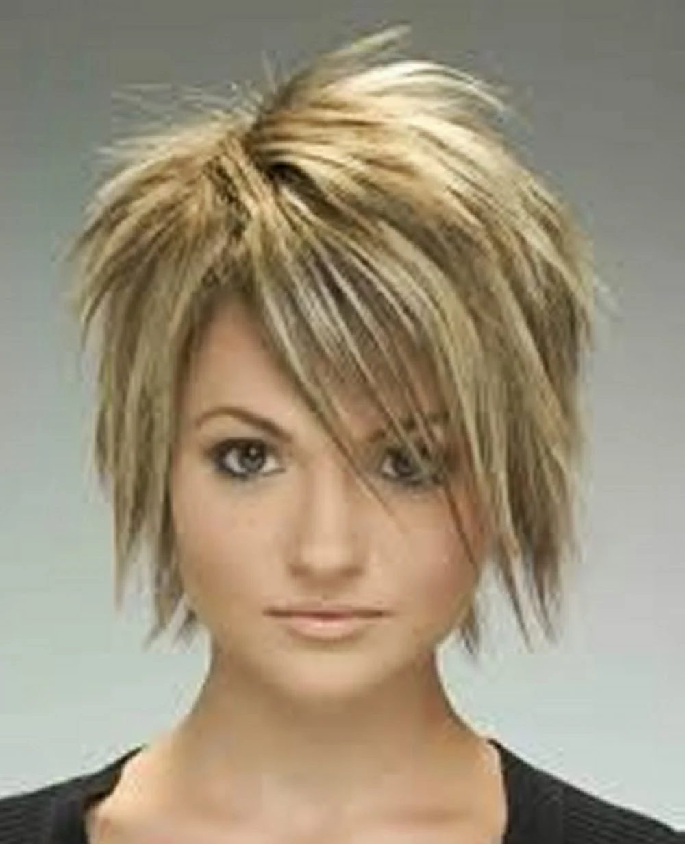 Want to breathe new life into your hair, but still a little wary of cutting? Here are 25 short haircut options for 2015 to give you some inspiration! 25 Fantastic Short Haircut Ins