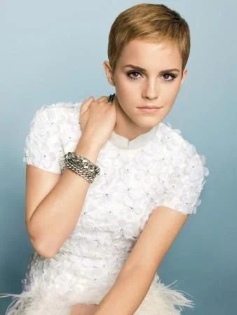 Want to breathe new life into your hair, but still a little wary of cutting? Here are 25 short haircut options for 2015 to give you some inspiration! 25 Fantastic Short Haircut Ins
