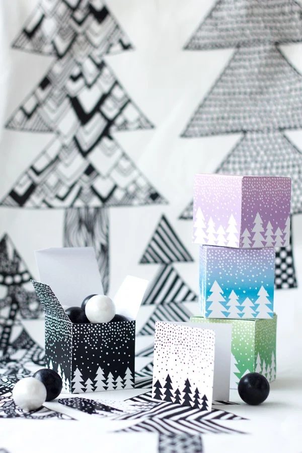 25 Free Colorful & Crafty Christmas Printables | Bekob.com