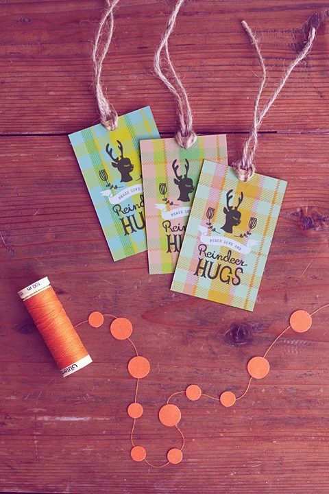 25 Free Colorful & Crafty Christmas Printables | Bekob.com