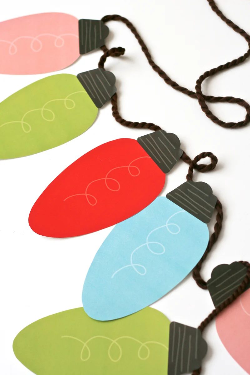 25 Free Colorful & Crafty Christmas Printables | Bekob.com