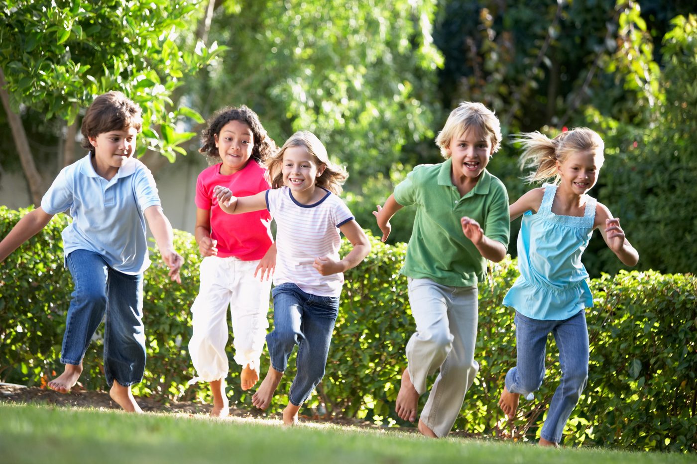8 Classic Outdoor Games to Teach Your Kids