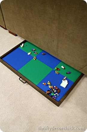 Toys are one thing that are hard to keep organized. Small pieces make it a bit of a job. If you need some inspiration try one of these 25 Fun Toy Storage options - Tipsaholic, #sto