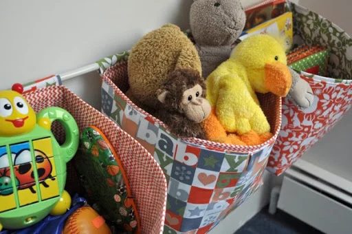 Toys are one thing that are hard to keep organized. Small pieces make it a bit of a job. If you need some inspiration try one of these 25 Fun Toy Storage options - Tipsaholic, #sto