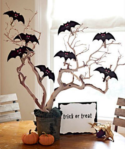 Diy Batty Halloween Centerpiece