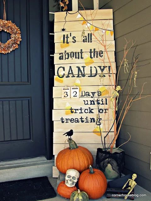 Halloween Countdown Porch Decor