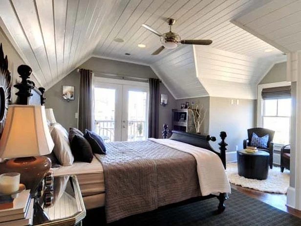 Bedroom with Sitting Area