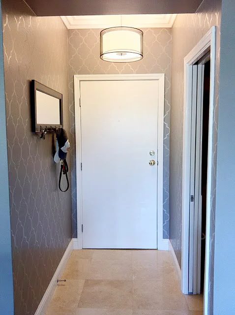 Handmade Faux Wallpaper Painted Large Scale Stencil on Wall (4)