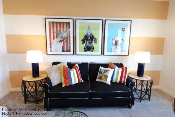 direct Interior Wall Painting Design options, Wide Stripe Wall With Large Art, Bekob SLPH18 H19