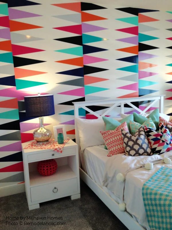 Creative Wall Painting options For Kids Bedroom, Multicolor Triangle Arrow Zigzag Pattern, Bekob UVPH15 H18