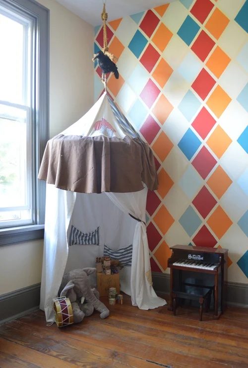 diagonal squares argyle diamond plaid painted in several colors, creative wall painting options