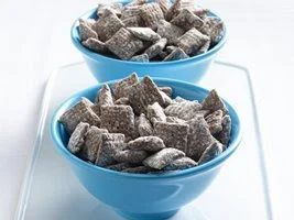muddy-buddies microwave treat