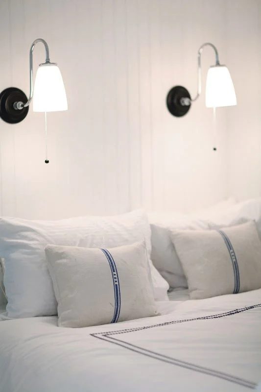 pendants-no-headboard-apartment-therapy