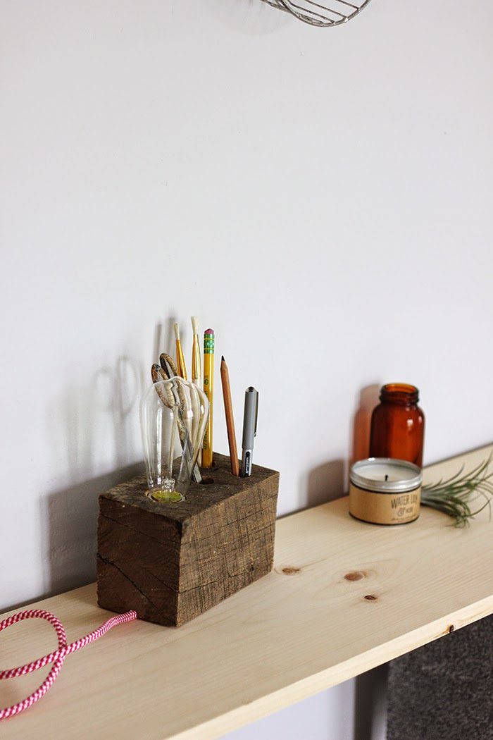 wooden base desk lamp 7