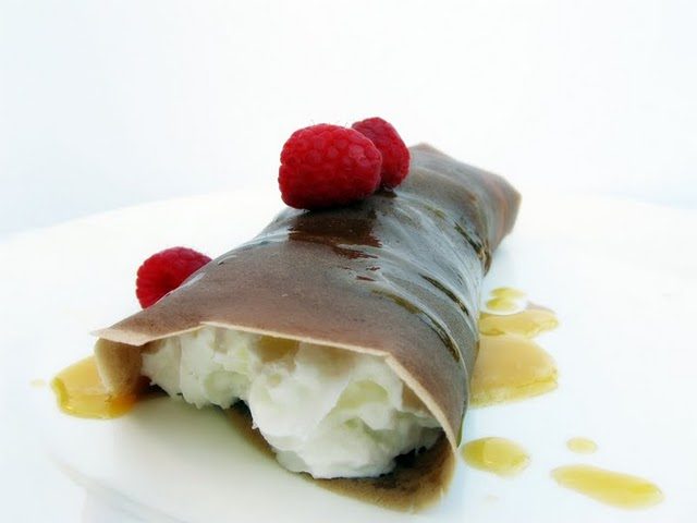 House in Holland chocolate crepes