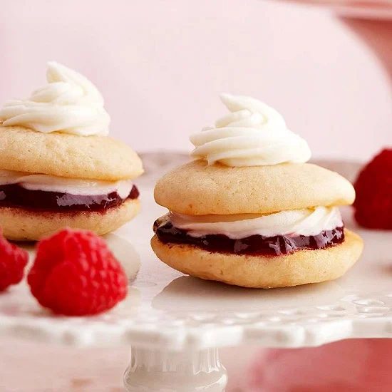 BHG Mini Raspberry and white chocolate Whoopie Pies