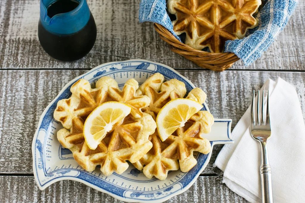 There's just something about a warm, thick waffle that makes brunch extra-special. Try one of these 25 waffle recipes for your next brunch. 25 Waffle Recipes That Are well fitted f