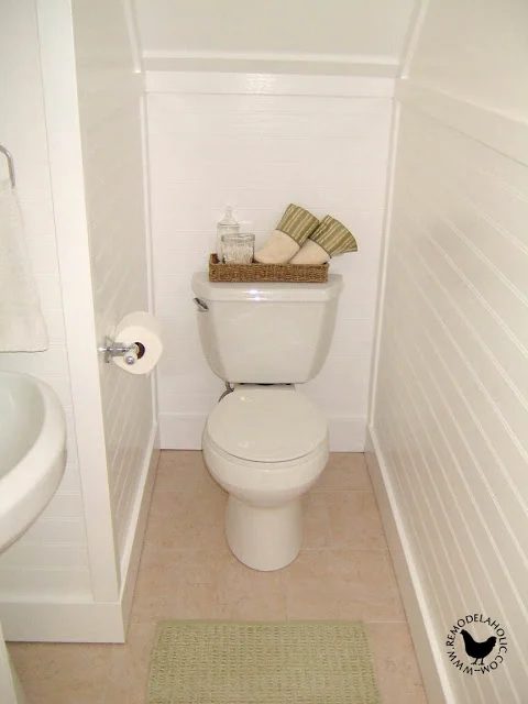half bath remodel with horizontal beadboard wainscoting, Bekob