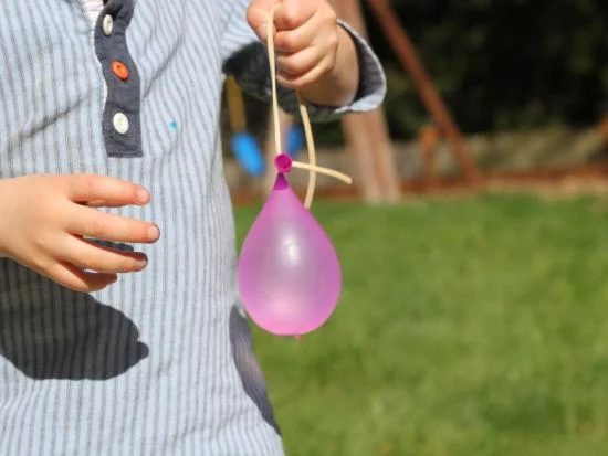 tipsaholic-water-balloon-yo-yo-kiwi-crate featured on Bekob