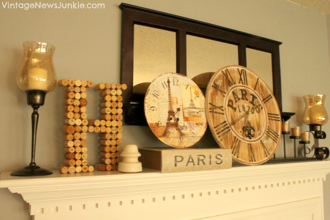Do you save all of your wine corks? Here are 25 memorable wine cork Handmade options for you to try! 25 Wine Cork Handmade options via tipsaholic.com #wine #corks #handmade #projec