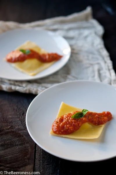 You’ll love this list of 26 delicious ravioli recipes - some use pre-made ravioli, others use homemade dough, two are paleo, and two are actually desserts! 26 memorable Ravioli Rec