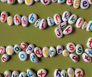 Looking for an straightforward and fun Handmade project to tackle on a slow weekend day? Try one of these 28 Handmade magnet projects, which would also make great gifts! 28 solid H